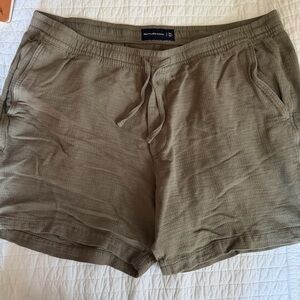 Abercrombie & Fitch Men’s Olive Drawstring Casual Shorts